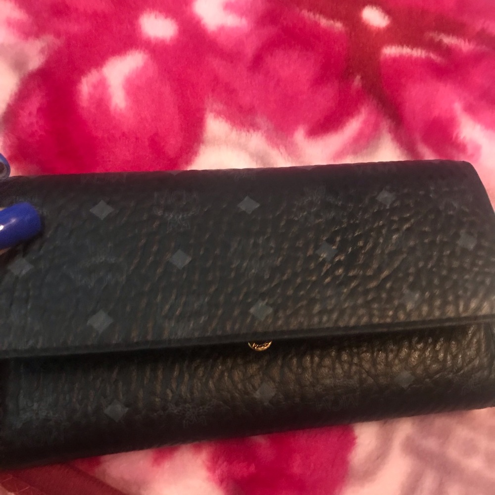 MCM wallet